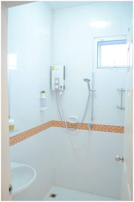 100Sqm 2 Bed Apartment Sukhothai City Extérieur photo
