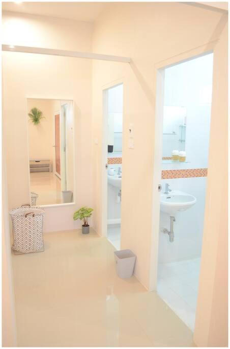 100Sqm 2 Bed Apartment Sukhothai City Extérieur photo